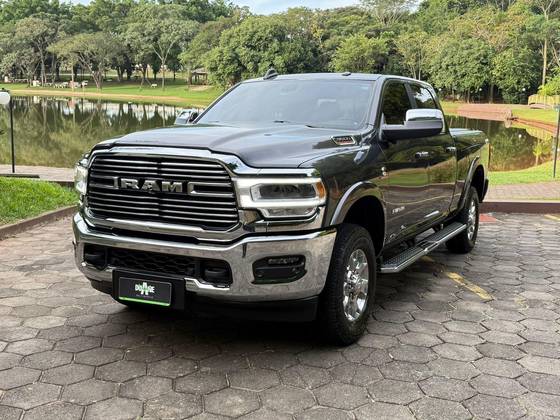 RAM 3500 6.7 I6 TURBO DIESEL LARAMIE CD 4X4 AUTOMÁTICO RAM 3500 6.7 I6 TURBO DIESEL LARAMIE CD 4X4 AUTOMÁTICO